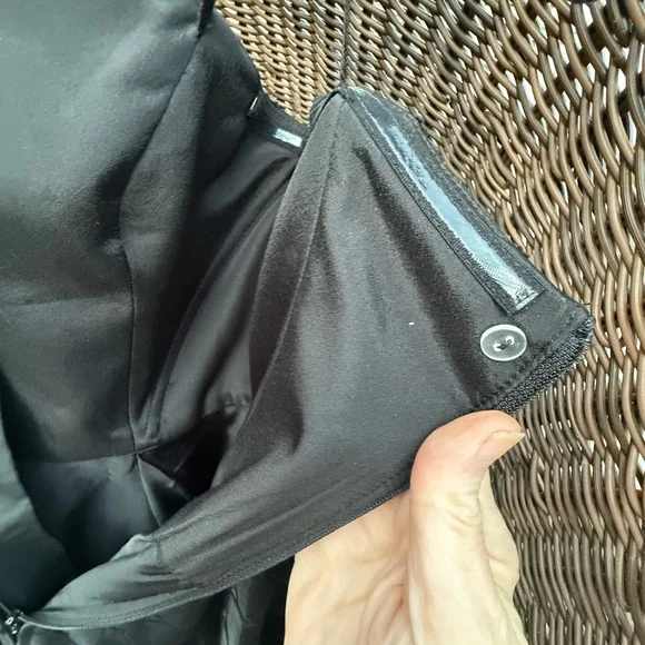 C/MEO Collective Black Strapless Dress W/POCKETS - Picture 3 of 6